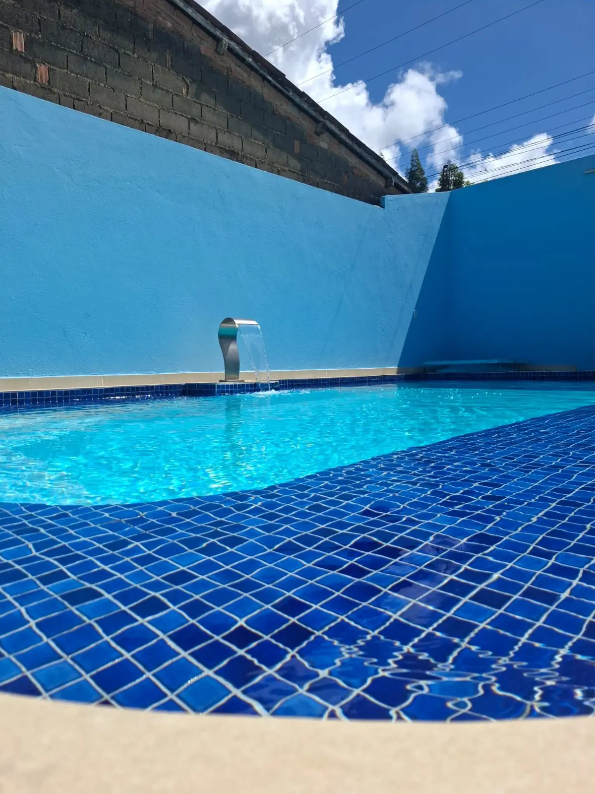 Piscina e área de lazer do Espaço Só Alegria